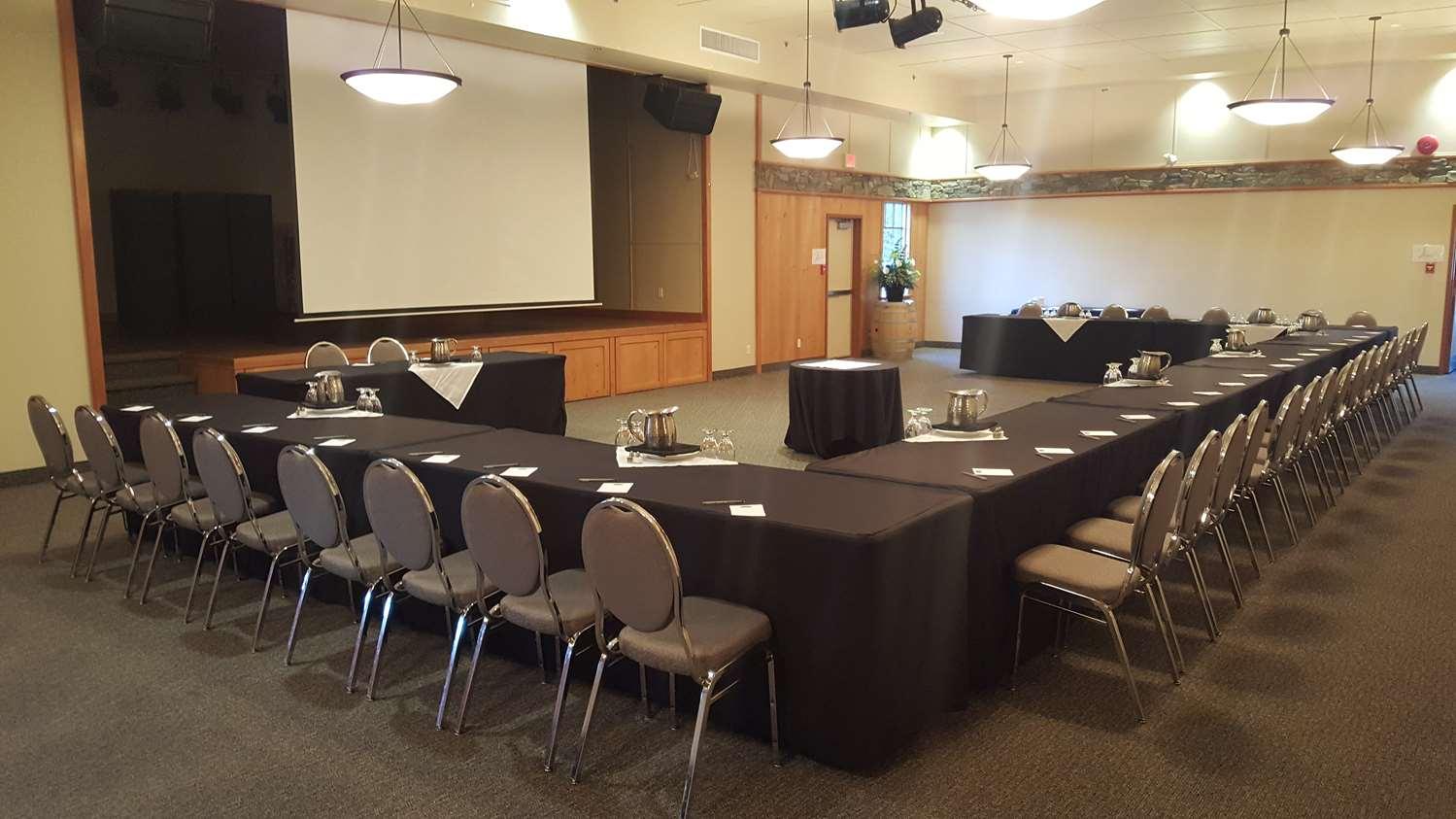 Prestige Hudson Bay Lodge & Conference Centre, Worldhotels Crafted Collection 스미더스 외부 사진