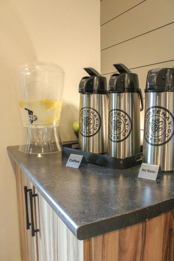 Prestige Hudson Bay Lodge & Conference Centre, Worldhotels Crafted Collection 스미더스 외부 사진